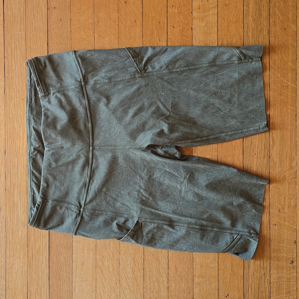 Lululemon, Fast and Free High-Rise Bike Shorts, Olive Green Pattern, EUC, 10